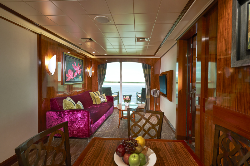 MyCruise Norwegian-Cruise-LIne Gem Kahytter Suite HF2